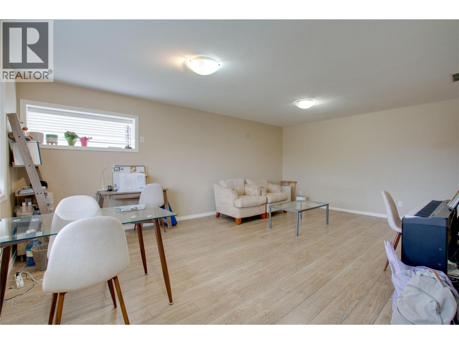 A&B 3411 18 Avenue, Vernon