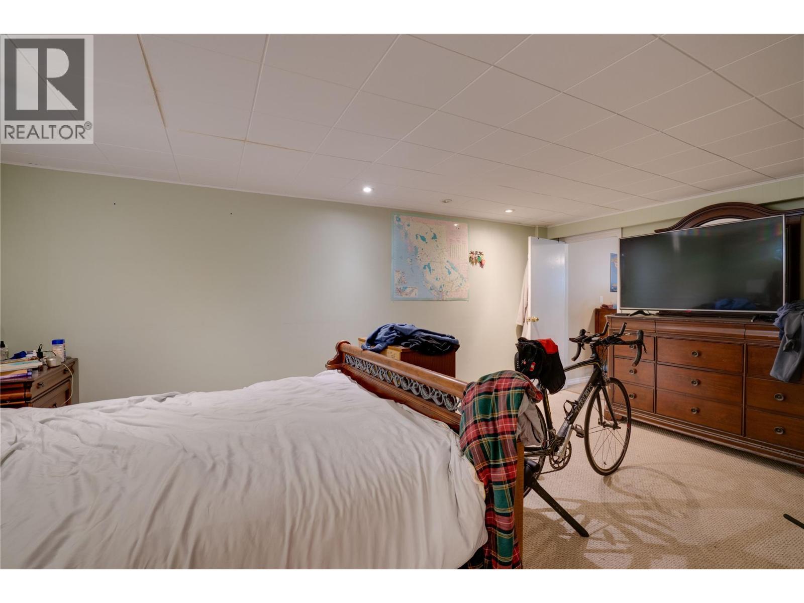 A&B 3411 18 Avenue, Vernon