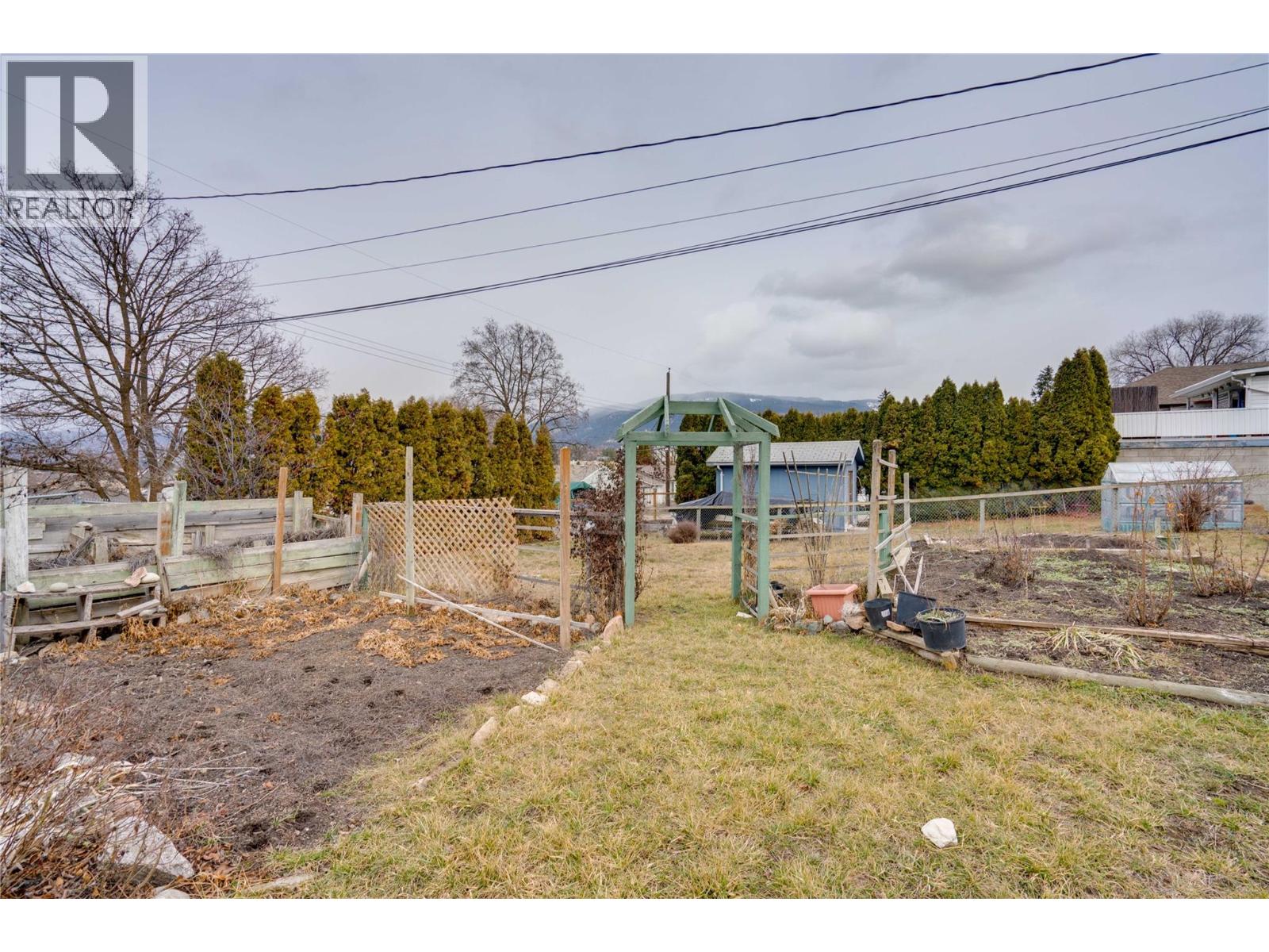 A&B 3411 18 Avenue, Vernon