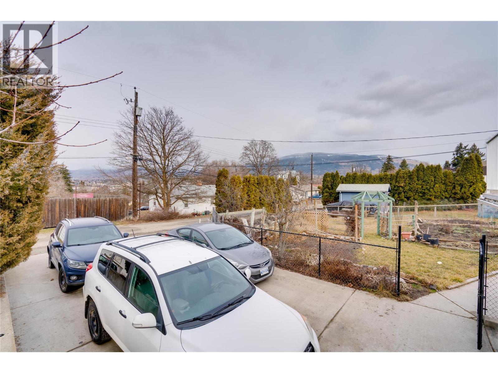 A&B 3411 18 Avenue, Vernon