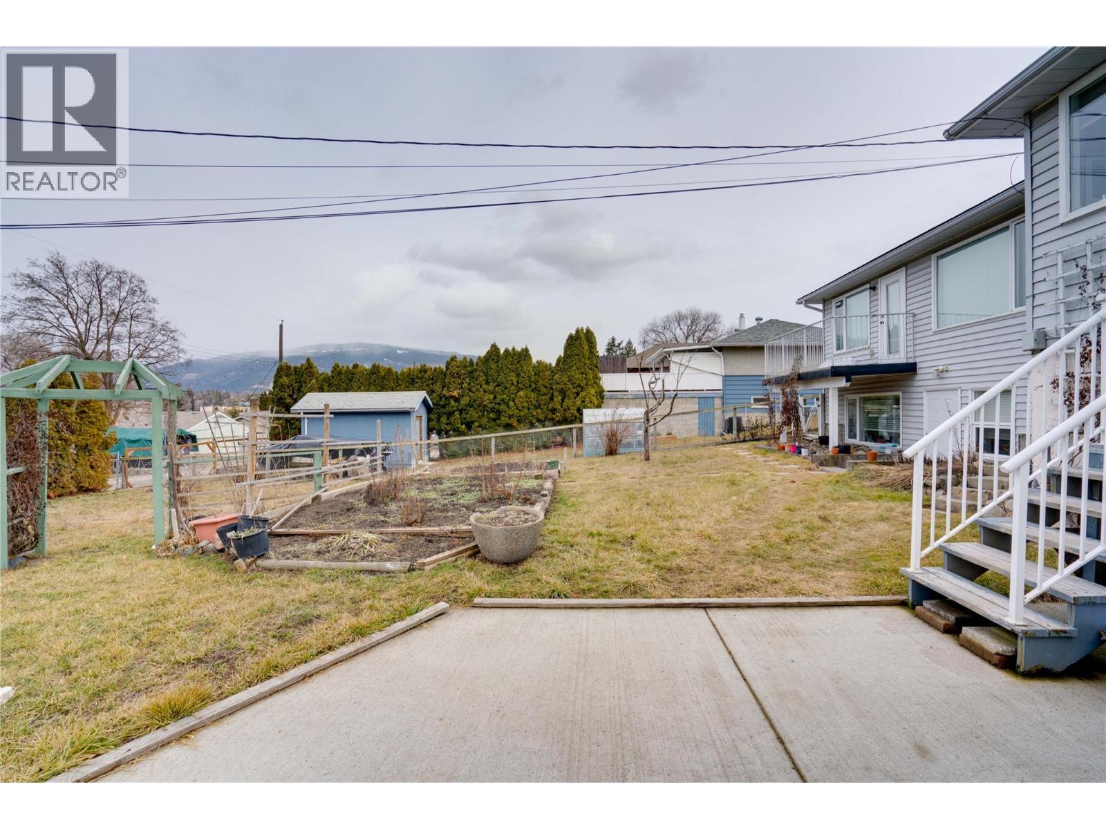 A&B 3411 18 Avenue, Vernon