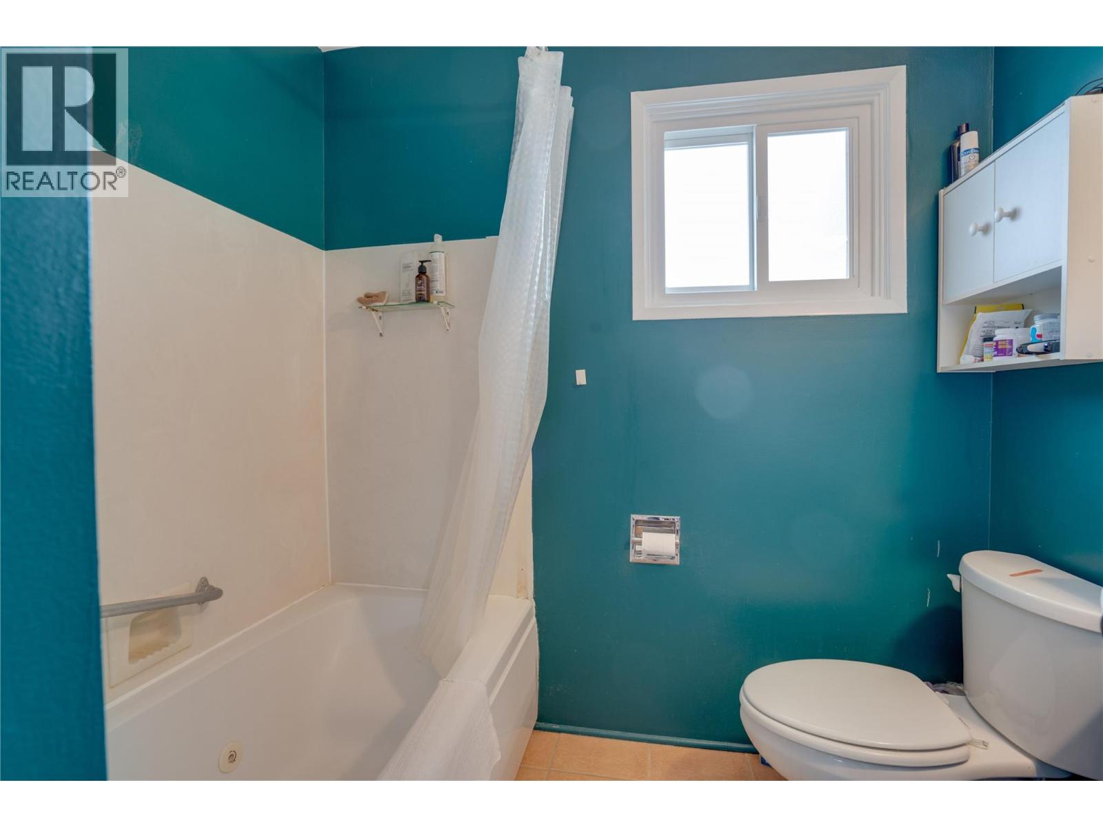 A&B 3411 18 Avenue, Vernon