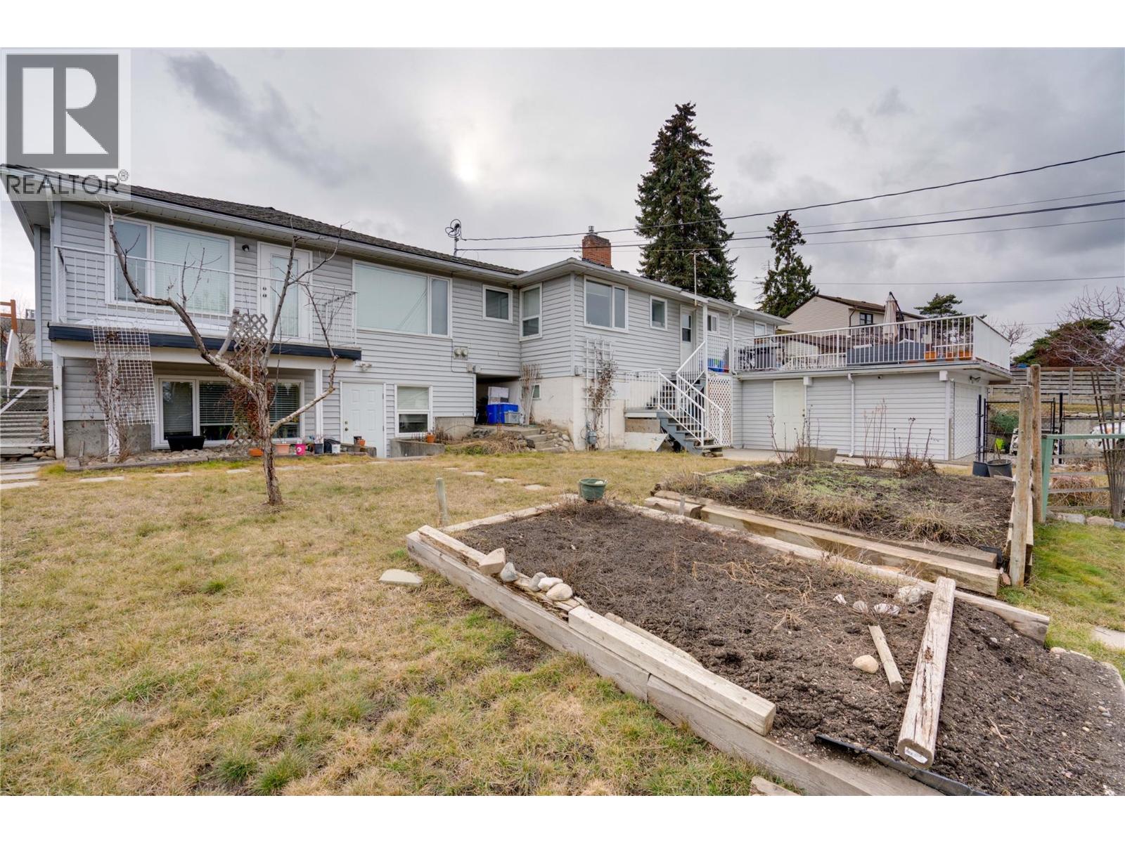A&B 3411 18 Avenue, Vernon