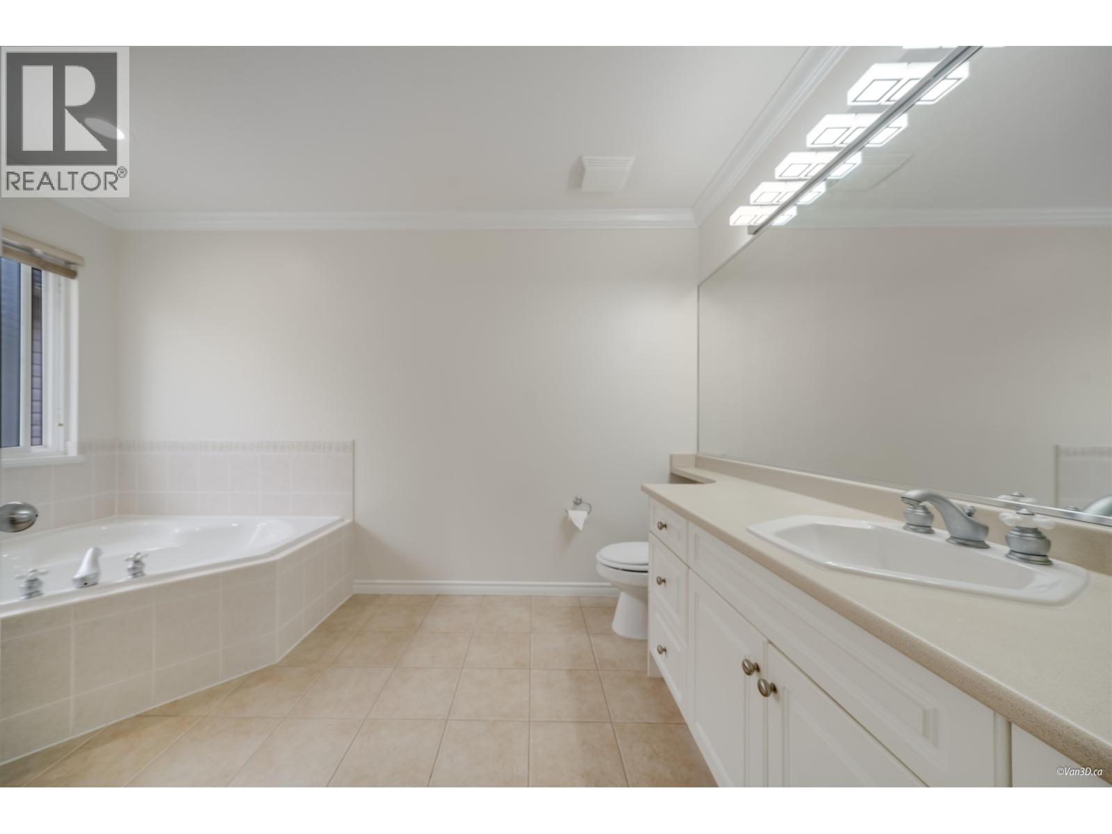 1272 AMAZON DRIVE, Port Coquitlam