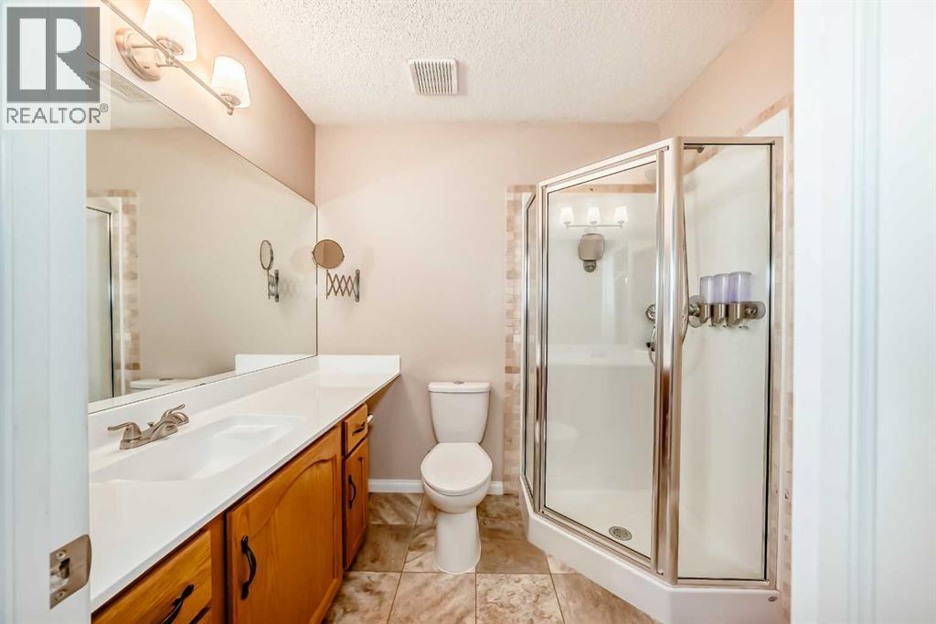 Single Family House 4 Level for Sale in  Kingsland Court SW Kingsland Calgary 