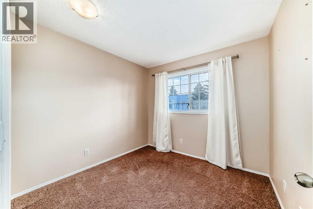 Single Family House 4 Level for Sale in  Kingsland Court SW Kingsland Calgary 