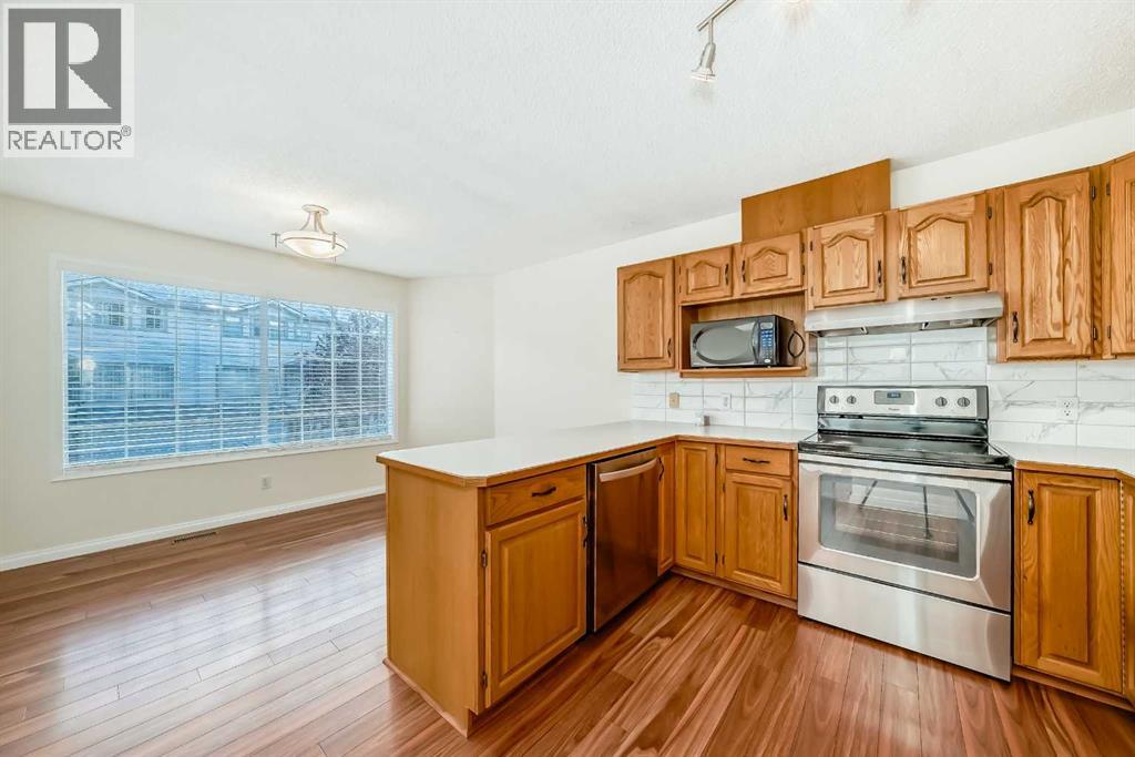 Single Family House 4 Level for Sale in  Kingsland Court SW Kingsland Calgary 