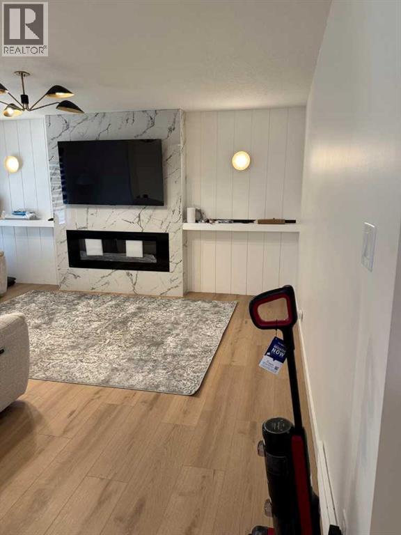 Single Family House for Sale in  Templeview Drive NE Temple Calgary 