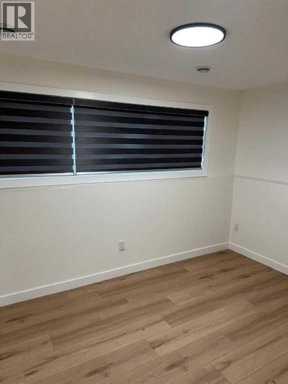 Single Family House for Sale in  Templeview Drive NE Temple Calgary 