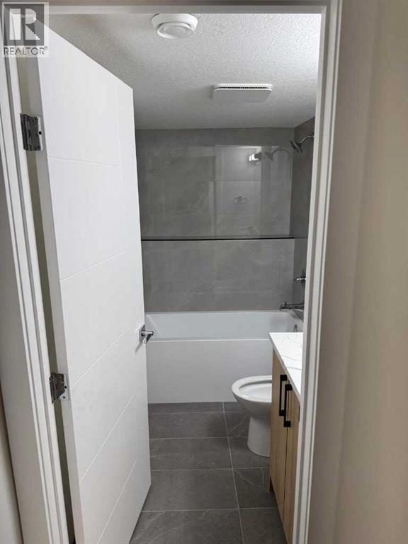 Single Family House for Sale in  Templeview Drive NE Temple Calgary 