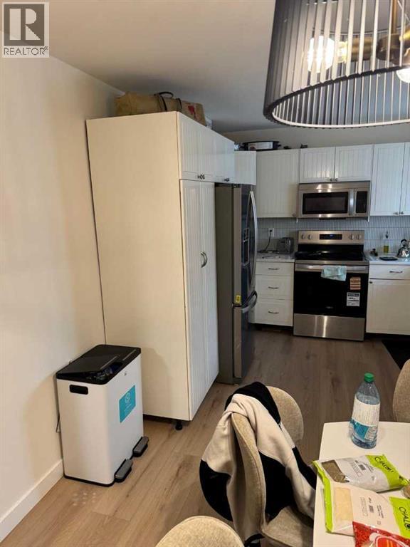 Single Family House for Sale in  Templeview Drive NE Temple Calgary 