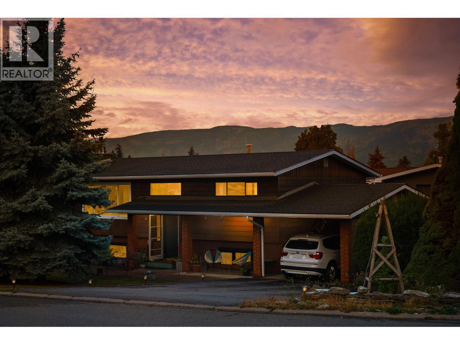  181 17 Street Northeast, Salmon Arm