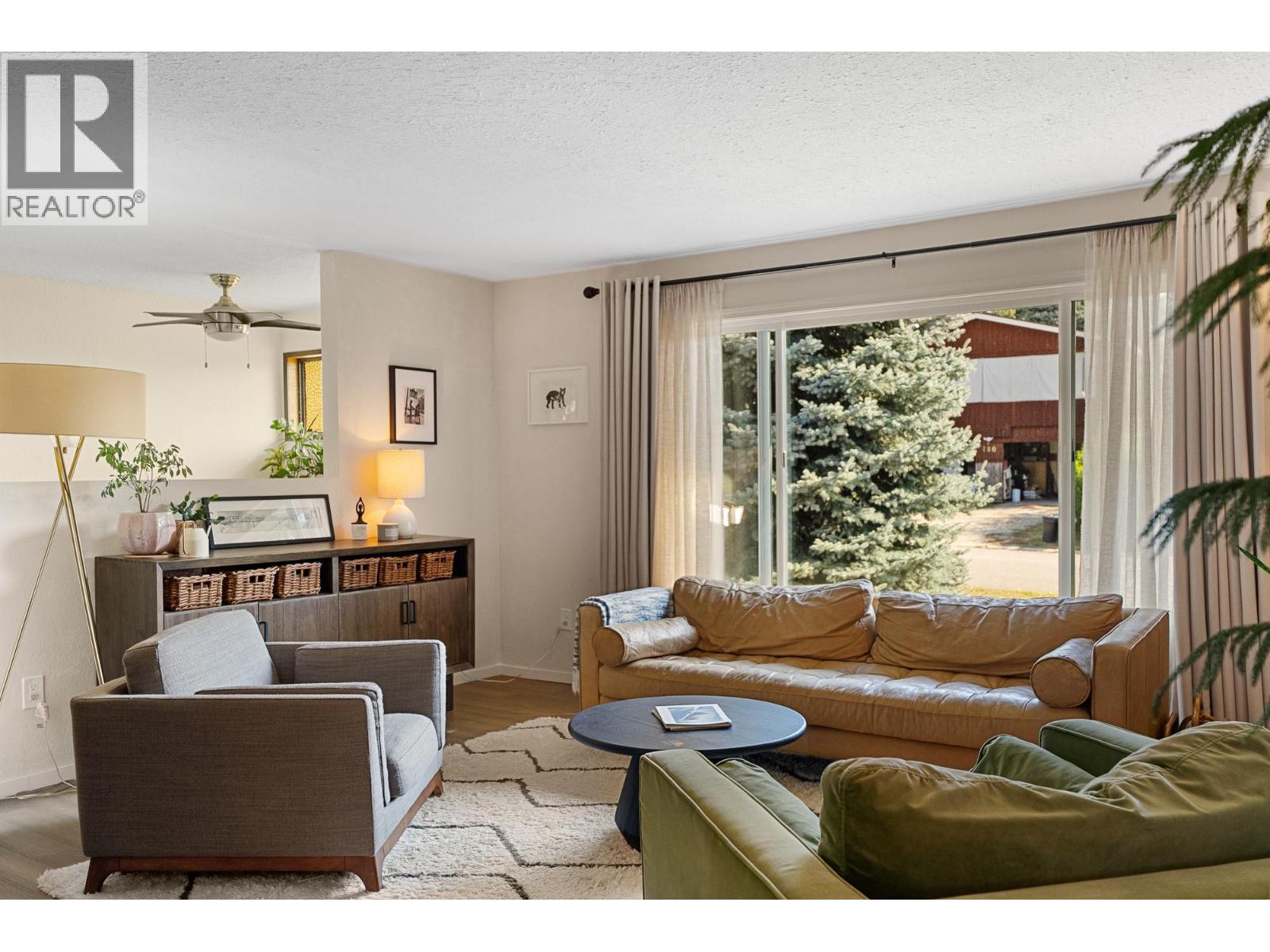  181 17 Street Northeast, Salmon Arm