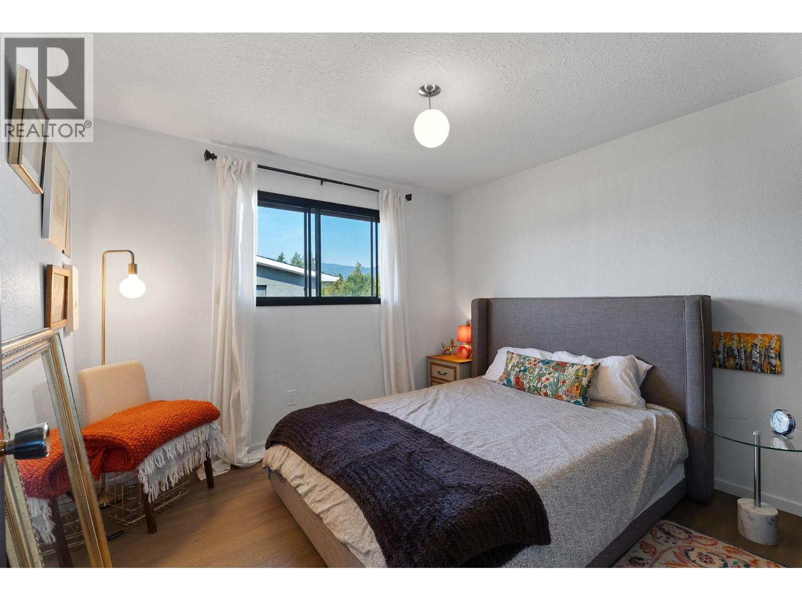  181 17 Street Northeast, Salmon Arm