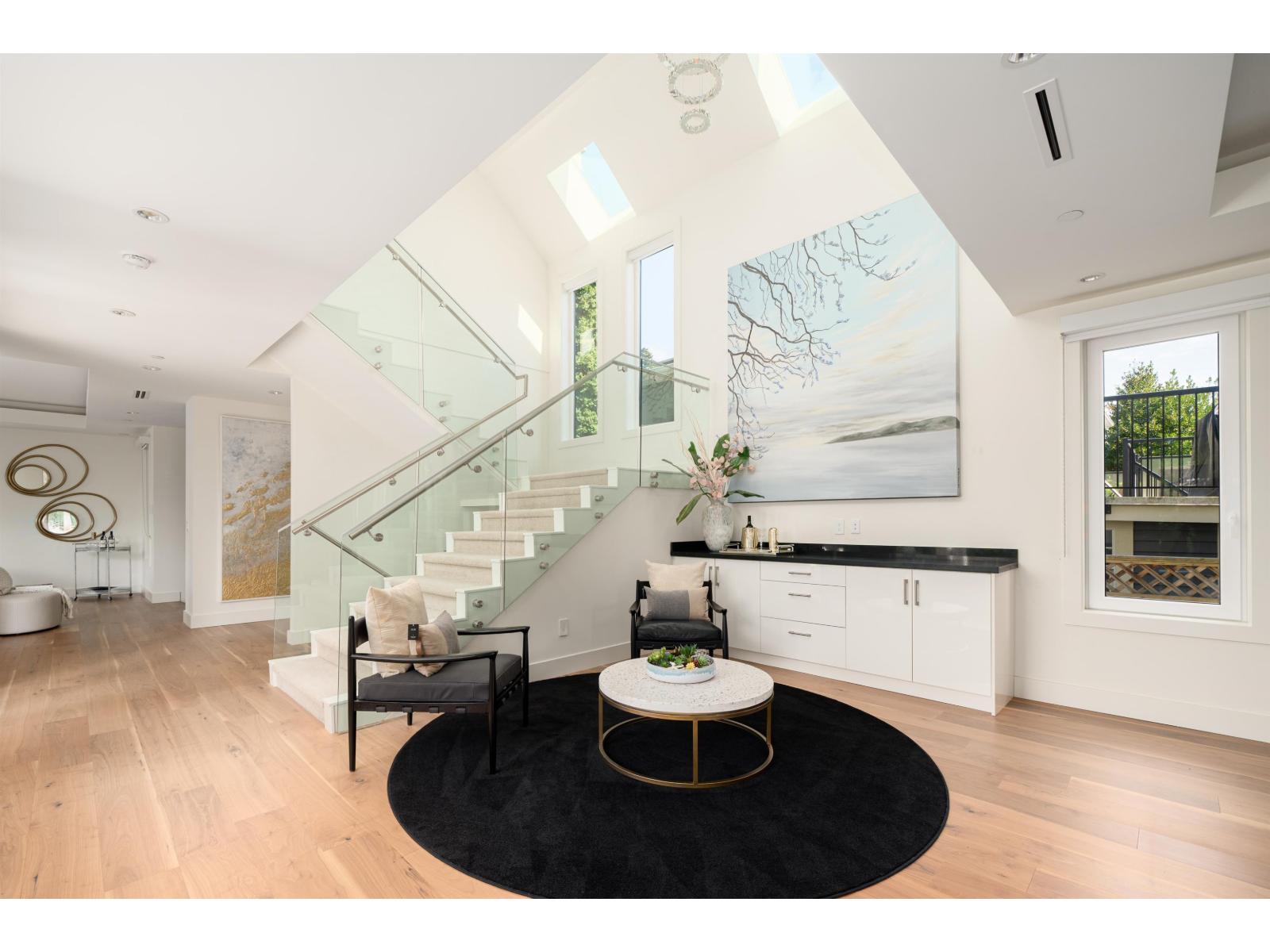 13600 BLACKBURN AVENUE, White Rock