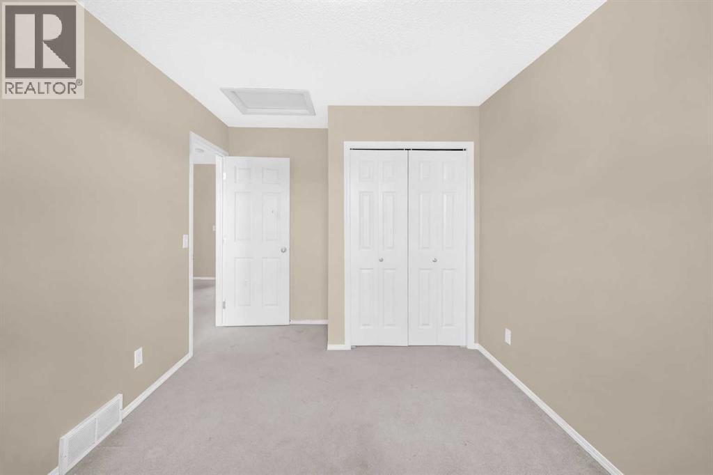 Single Family House for Sale in  Saddlebrook Common NE Saddle Ridge Calgary 