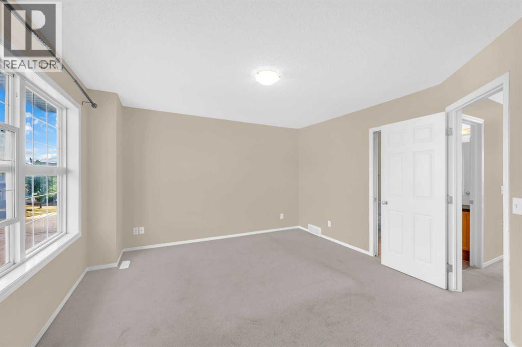 Single Family House for Sale in  Saddlebrook Common NE Saddle Ridge Calgary 