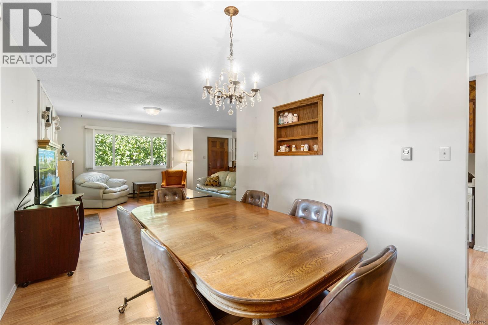 1402 Sunrise Dr, Parksville