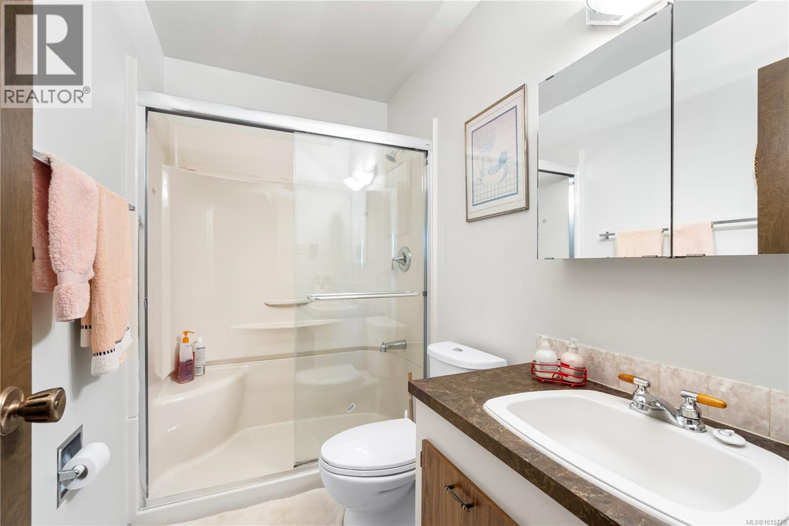 1402 Sunrise Dr, Parksville