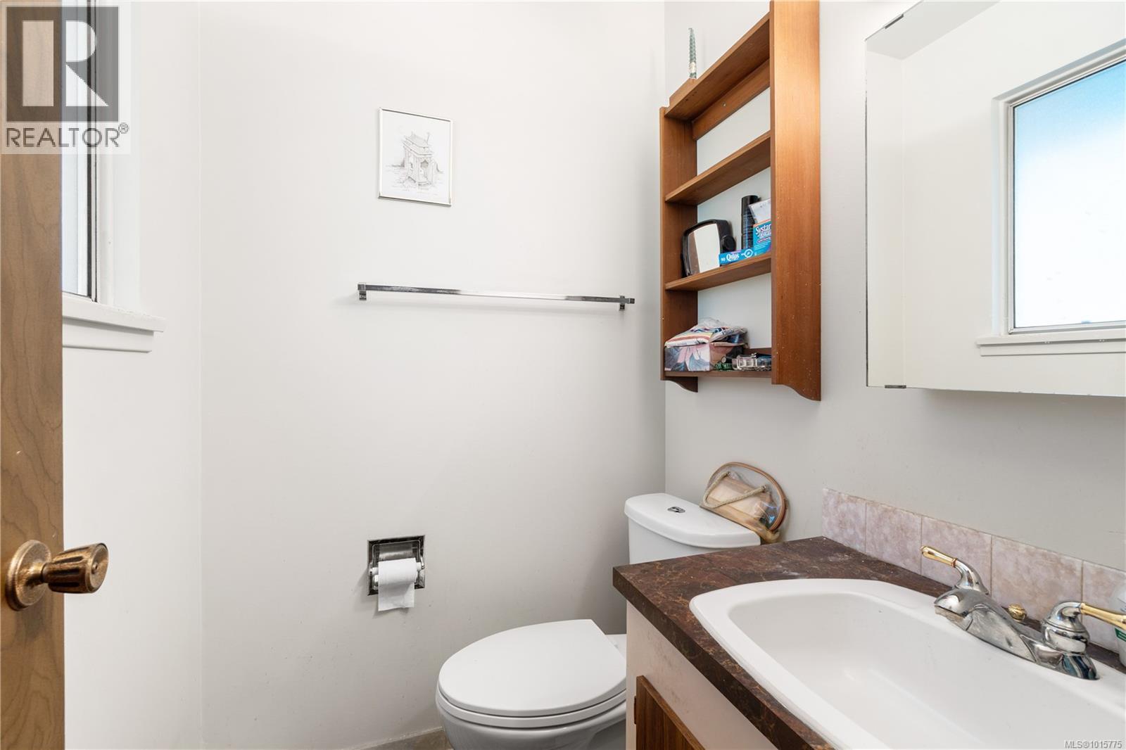 1402 Sunrise Dr, Parksville