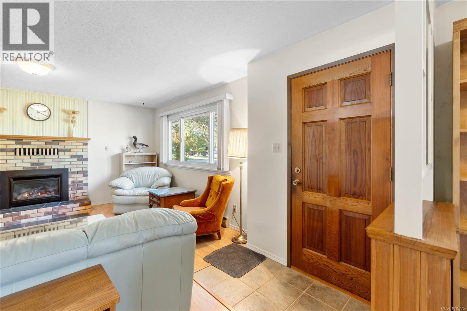 1402 Sunrise Dr, Parksville