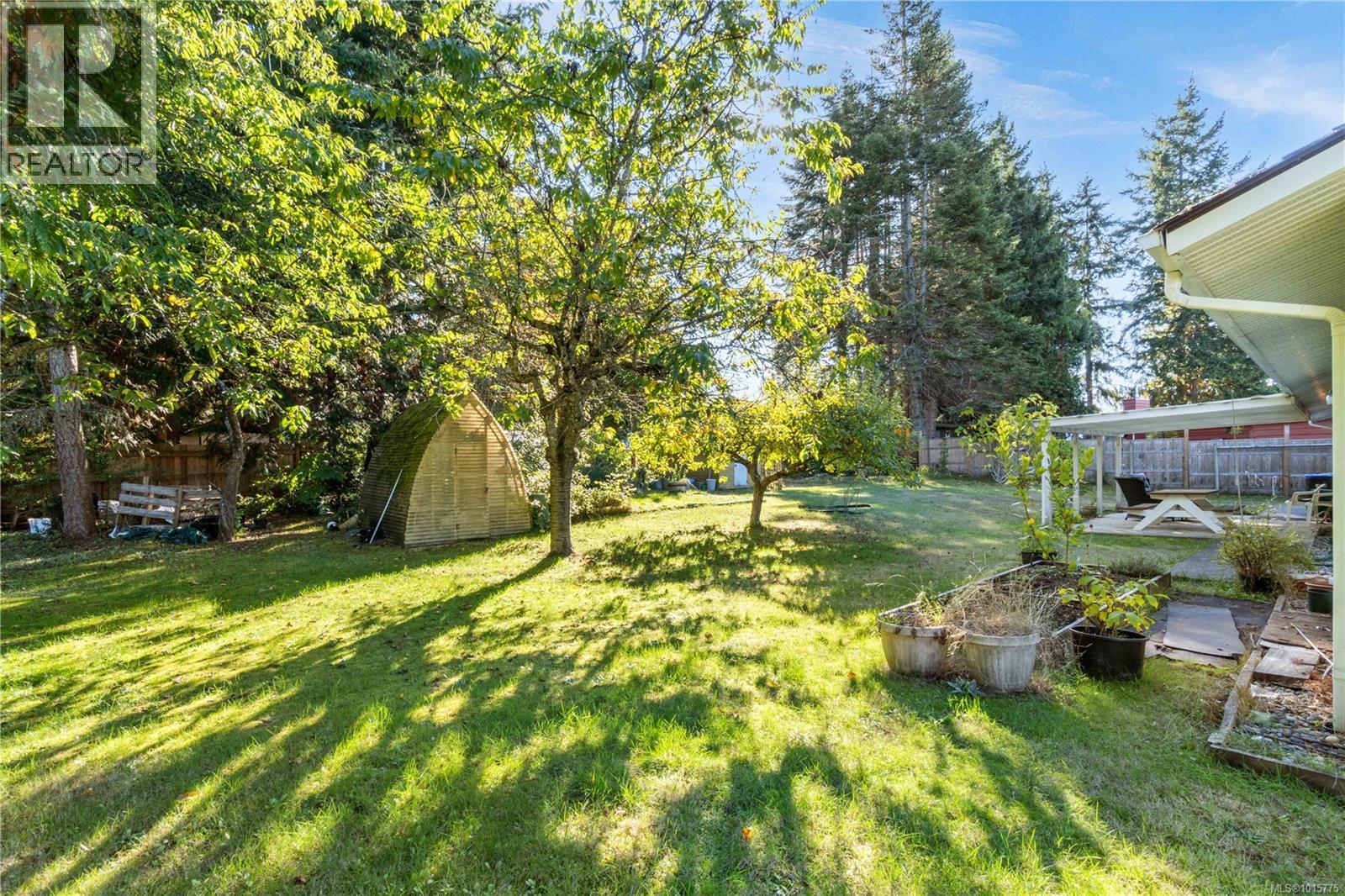 1402 Sunrise Dr, Parksville