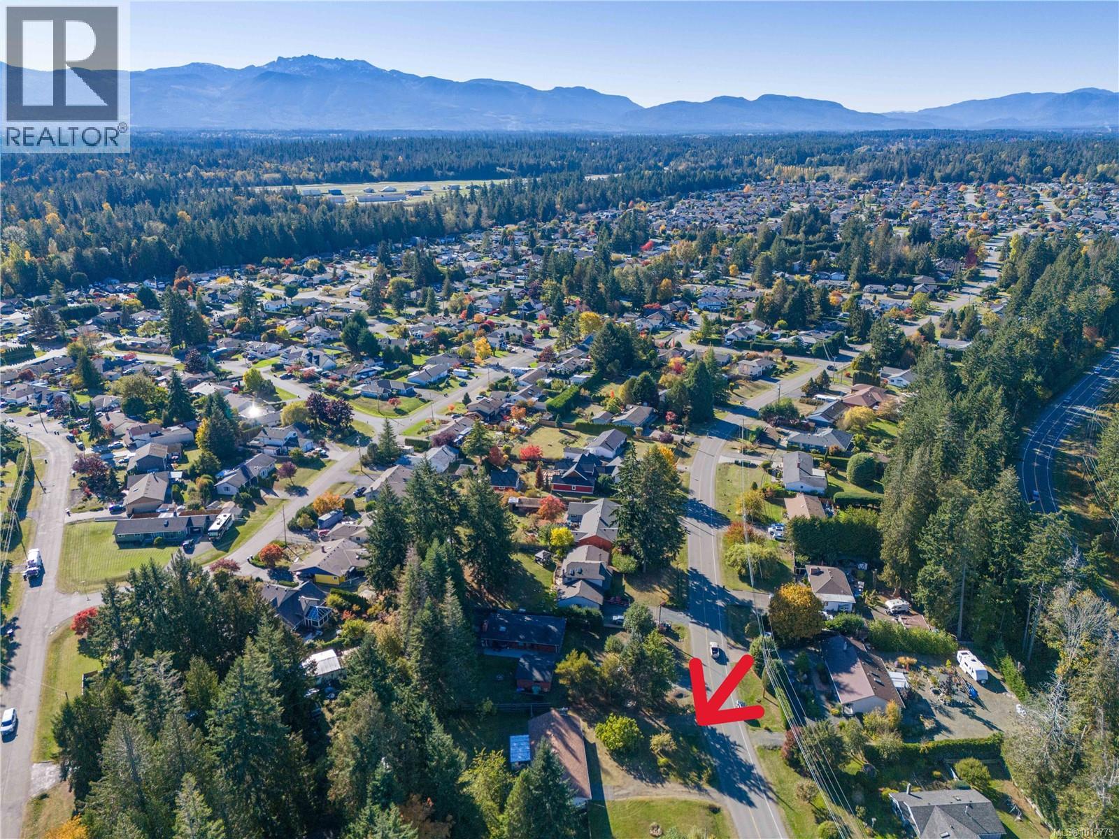 1402 Sunrise Dr, Parksville