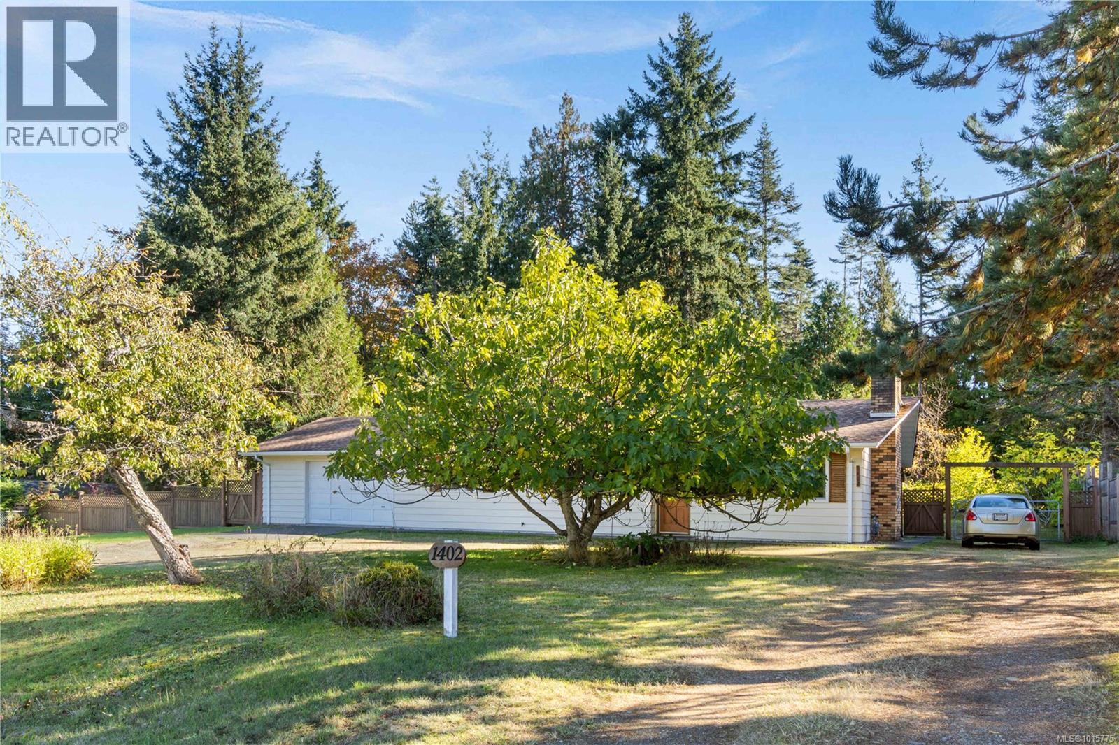 1402 Sunrise Dr, Parksville