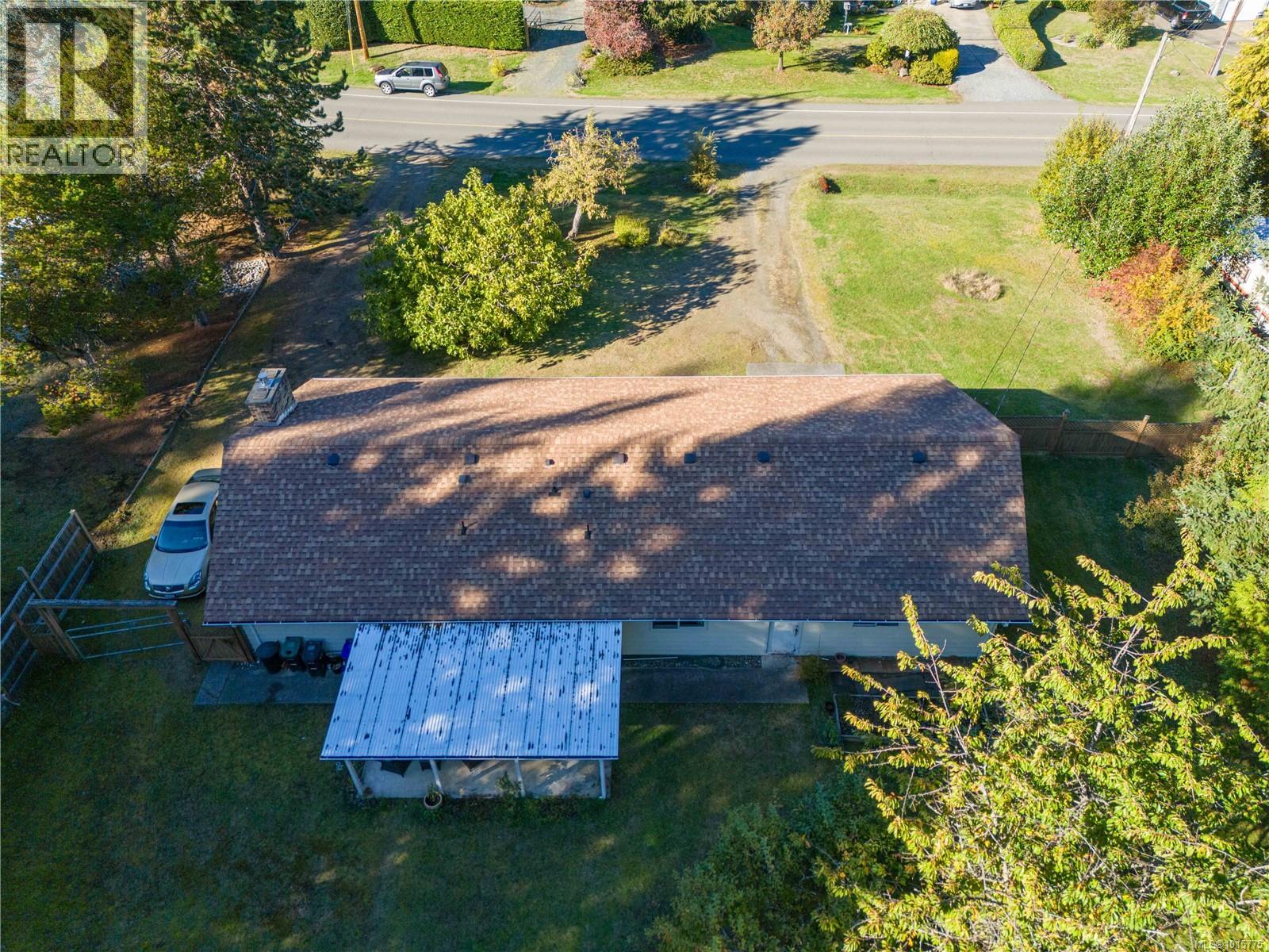 1402 Sunrise Dr, Parksville