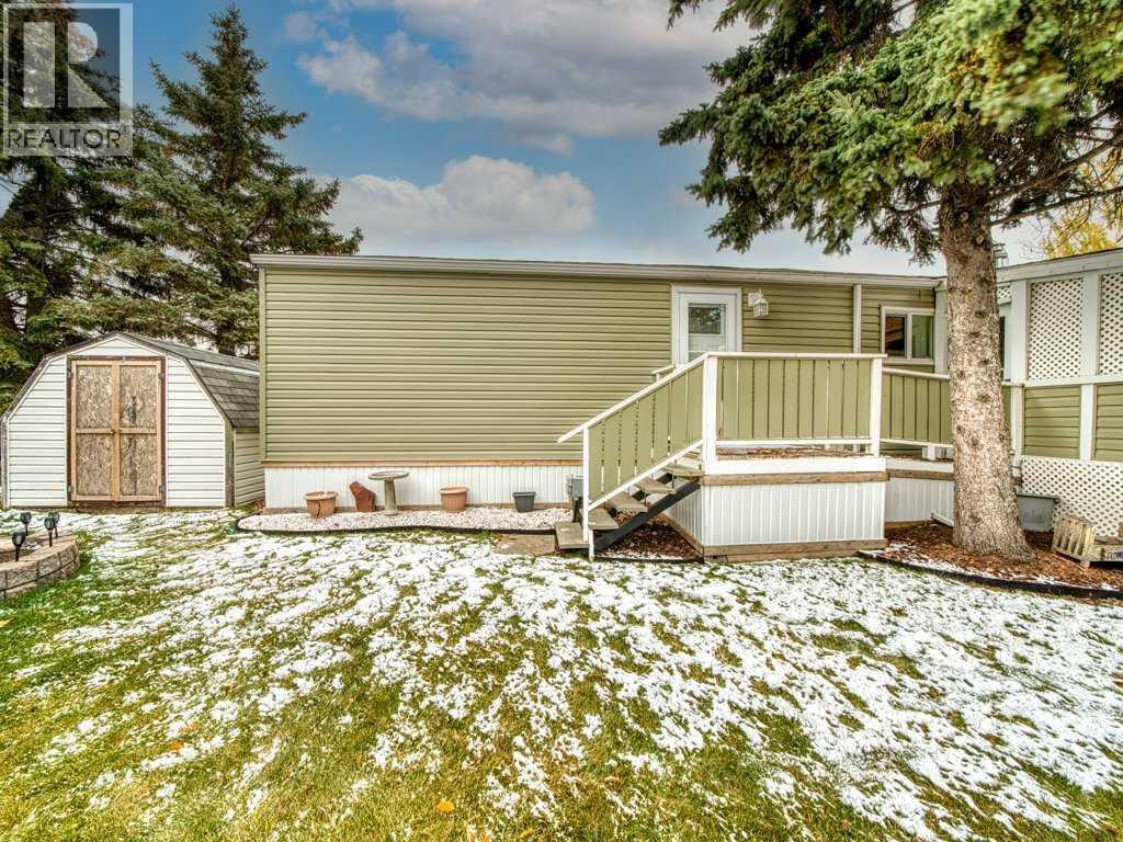 Single Family House for Sale in  Burroughs Place NE Monterey Park Calgary 