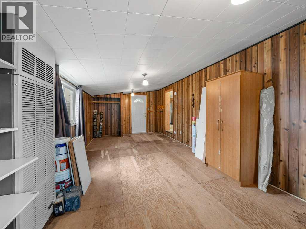 Single Family House for Sale in  Burroughs Place NE Monterey Park Calgary 