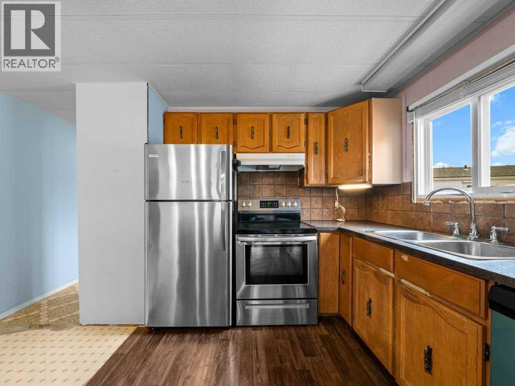 Single Family House for Sale in  Burroughs Place NE Monterey Park Calgary 