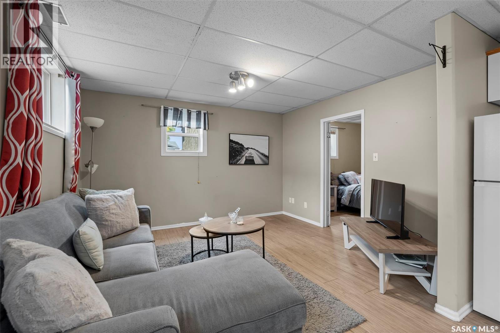 Single Family House Raised bungalow for Sale in  H AVENUE N Saskatoon 