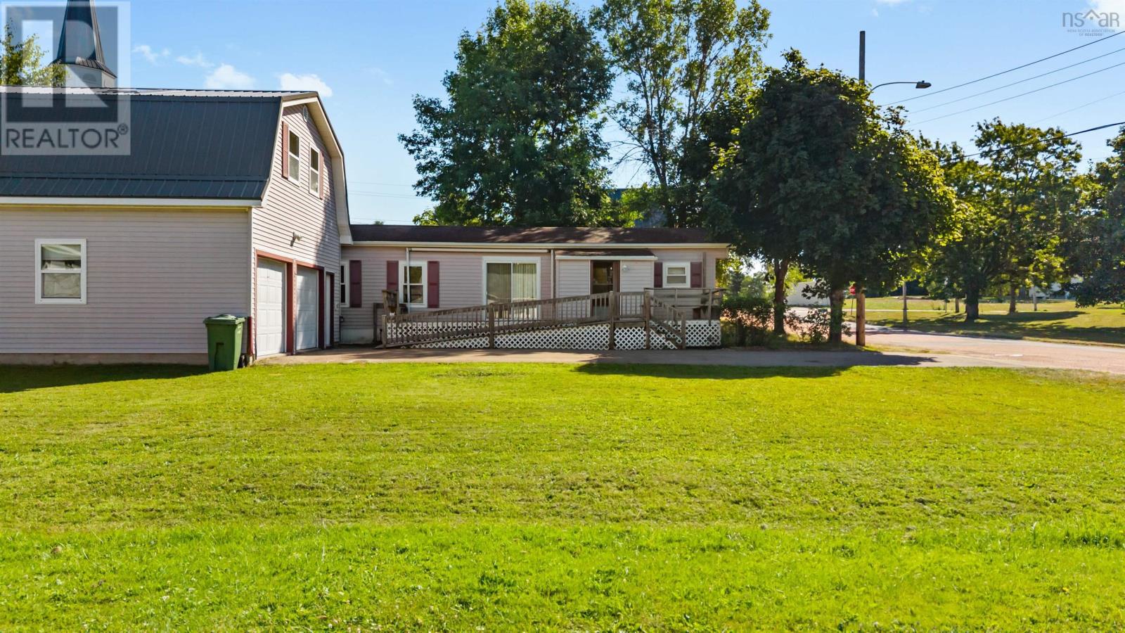 Property 4 of 36 of 167 Prince Albert Street