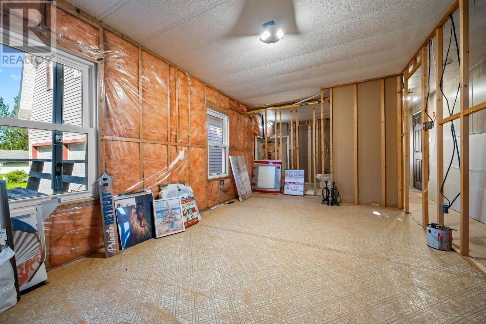 Property 21 of 36 of 167 Prince Albert Street