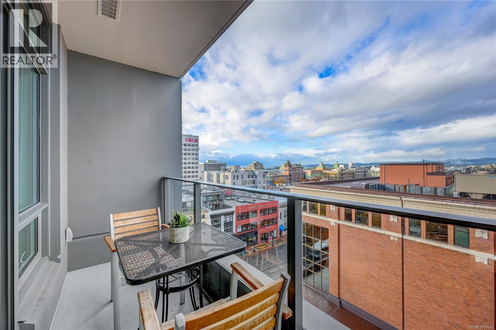 910 728 Yates Street, Victoria