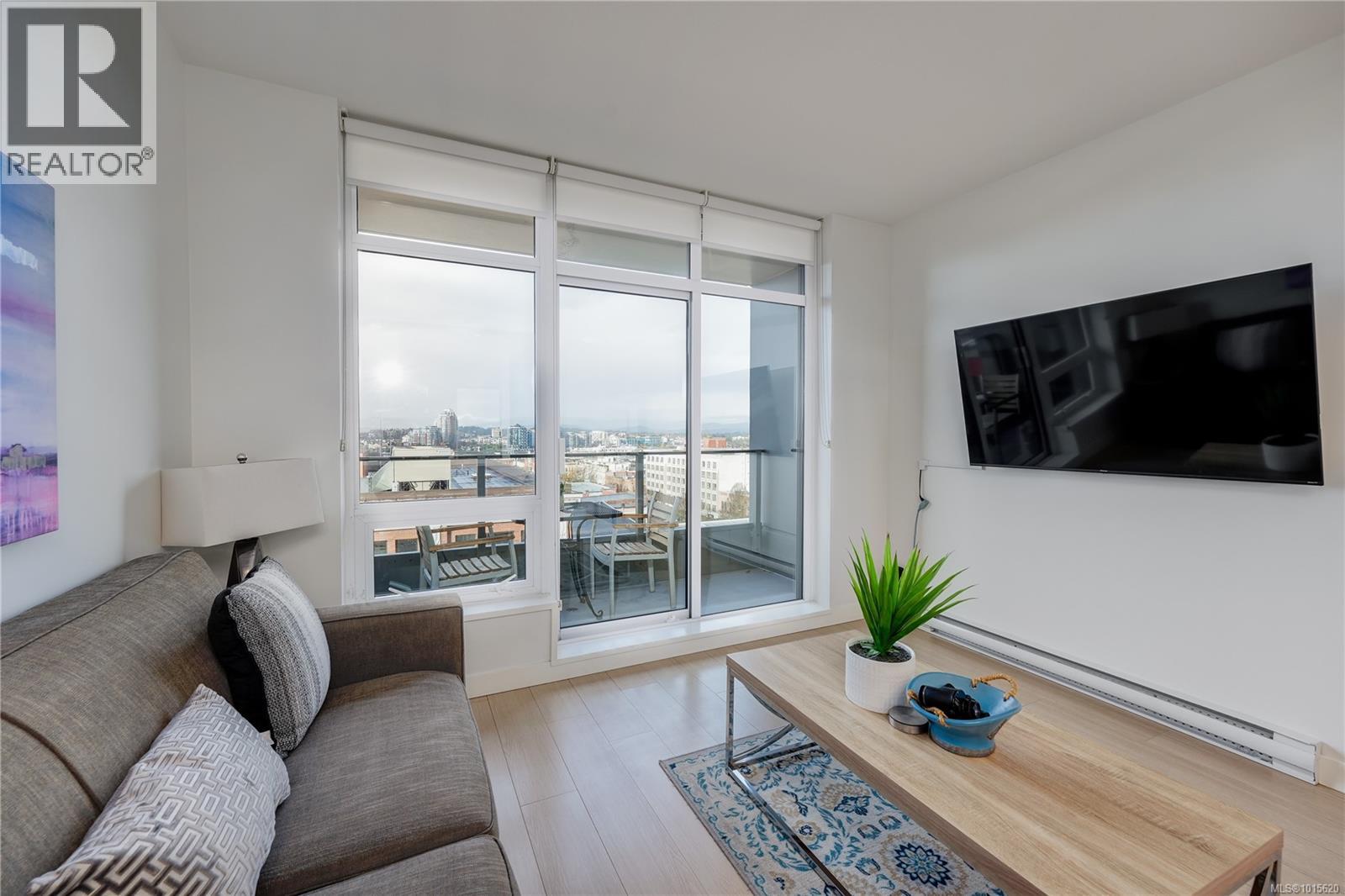 910 728 Yates Street, Victoria