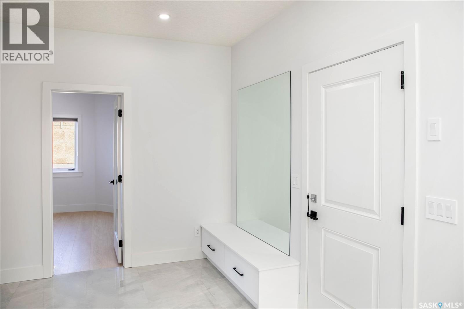 462 Nazarali MANOR - 3