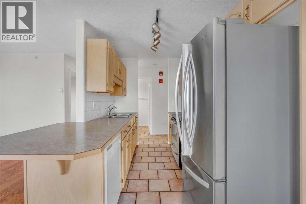 Single Family House for Sale in   Manora Place NE Marlborough Park Calgary 