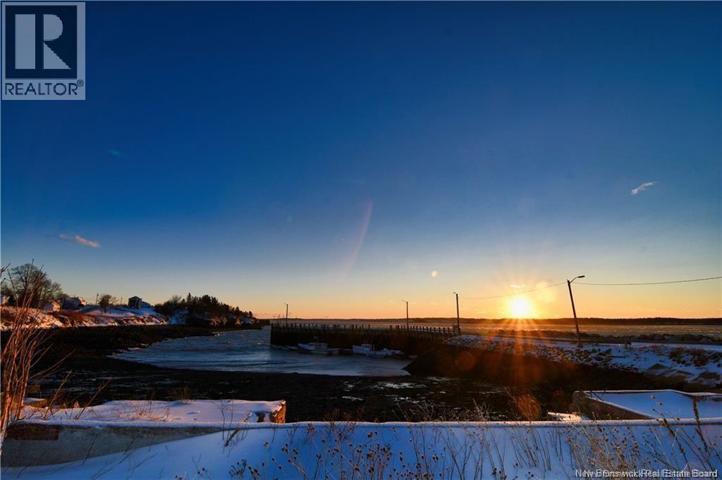 9 Cooks Point Road - 27