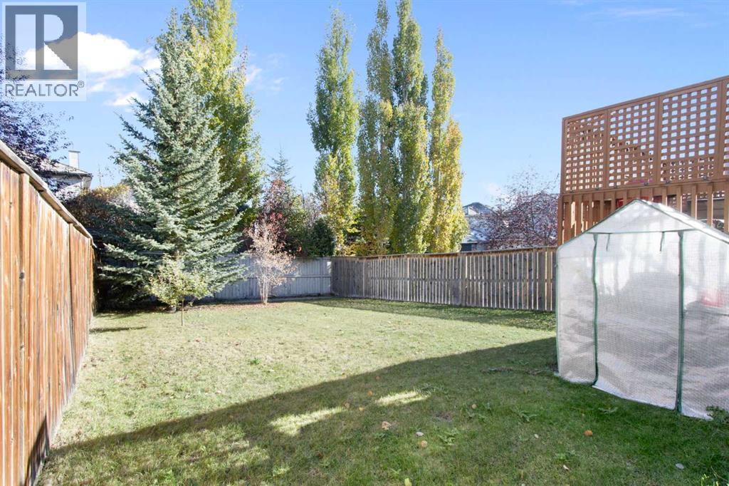 Single Family House for Sale in  Spring Crescent SW Springbank Hill Calgary 