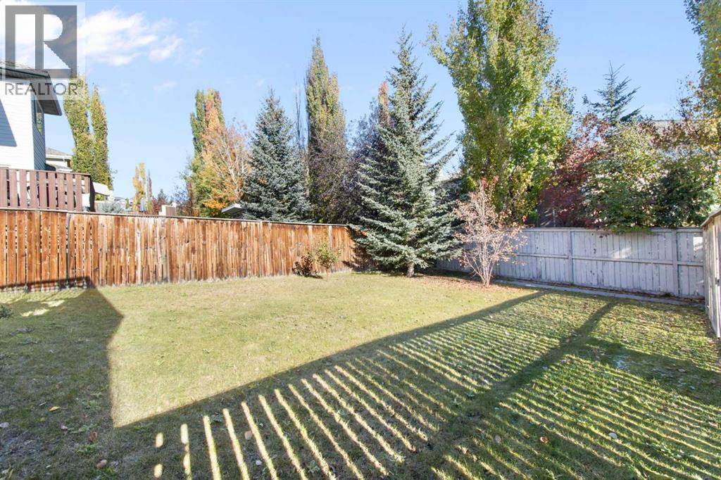 Single Family House for Sale in  Spring Crescent SW Springbank Hill Calgary 