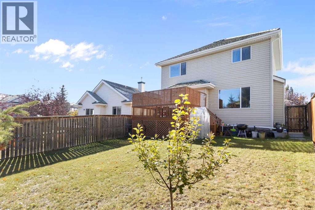Single Family House for Sale in  Spring Crescent SW Springbank Hill Calgary 