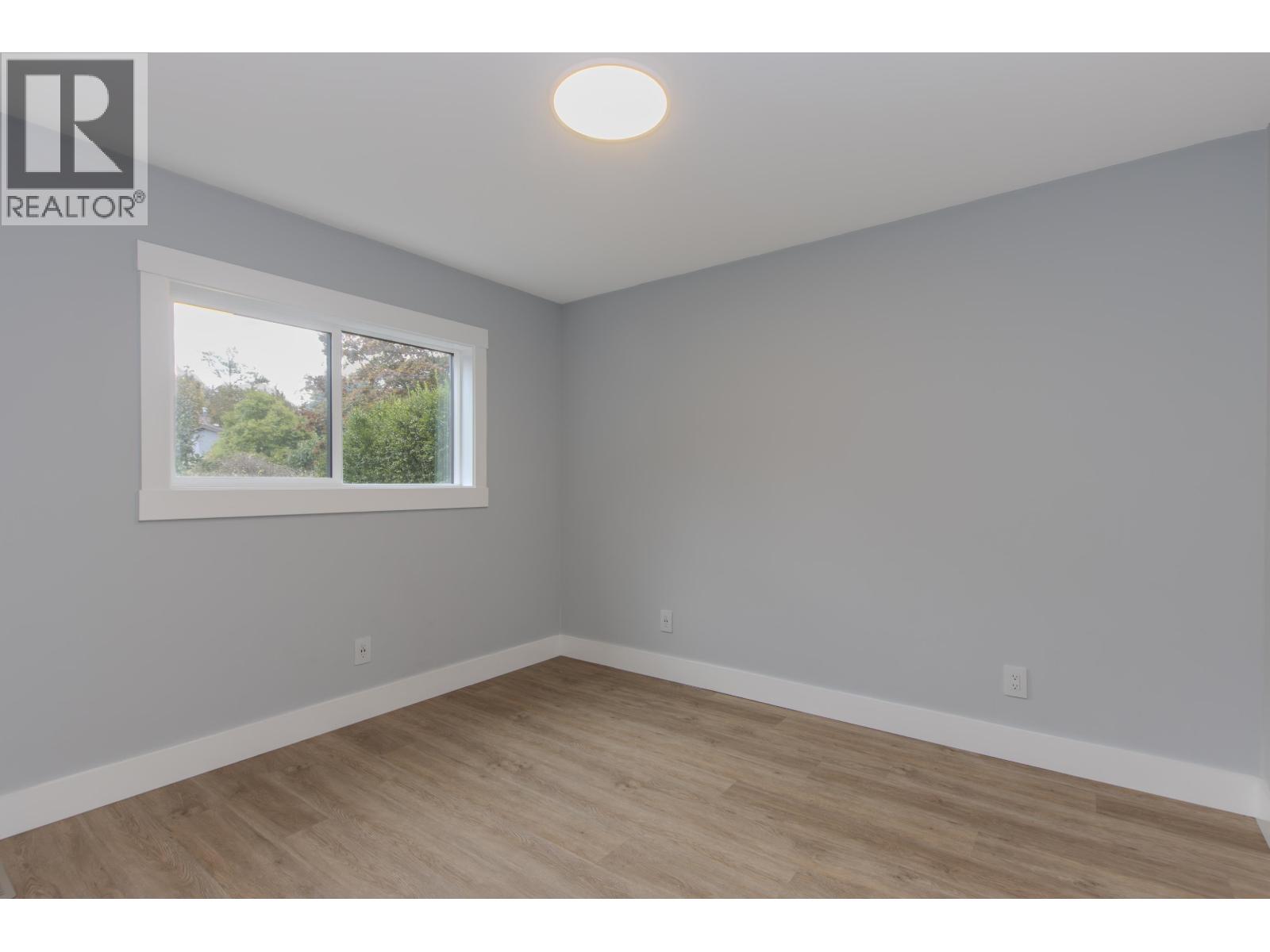 41281 MEADOW AVENUE, Squamish