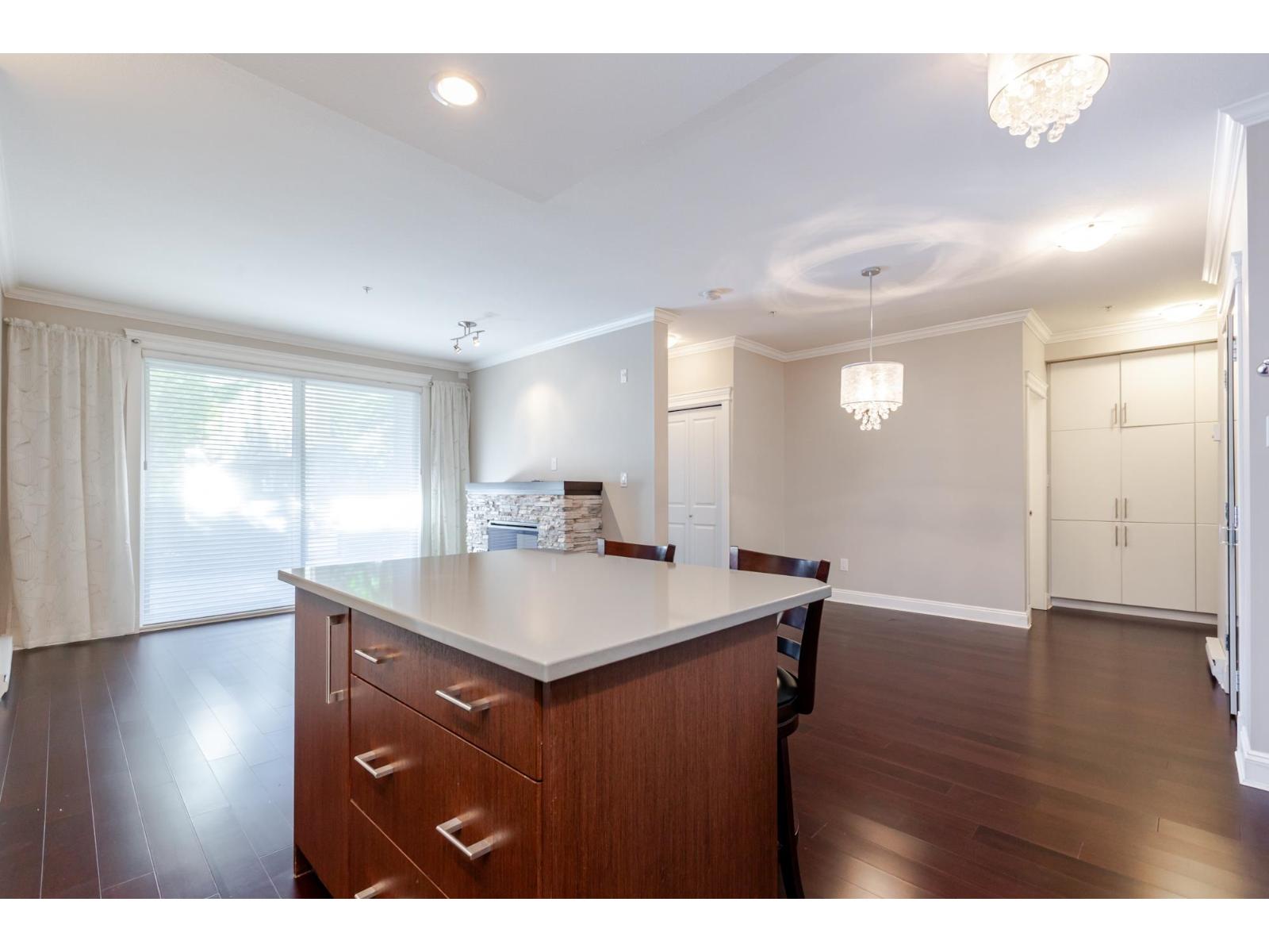 105 15336 17A AVENUE, Surrey