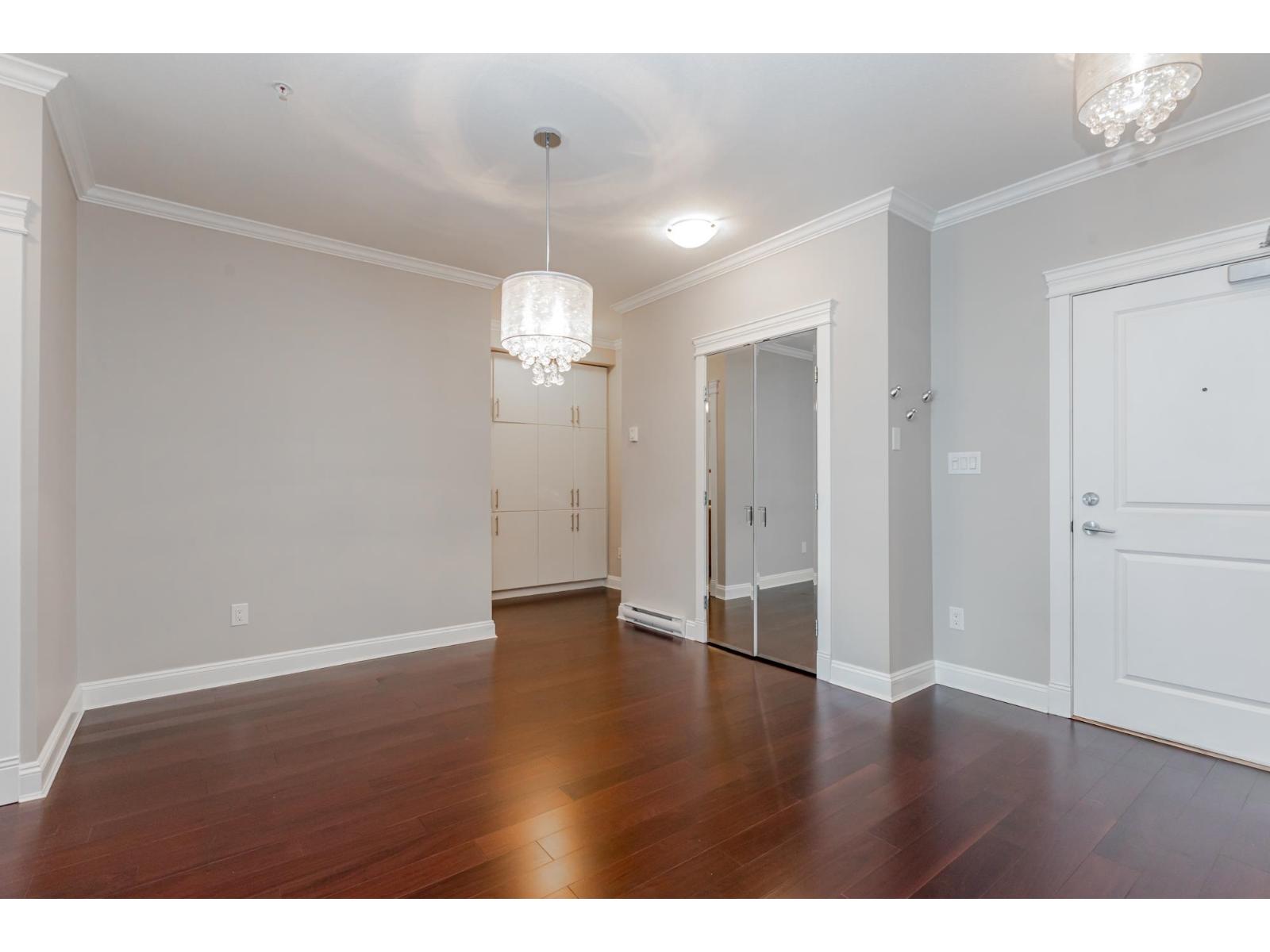 105 15336 17A AVENUE, Surrey