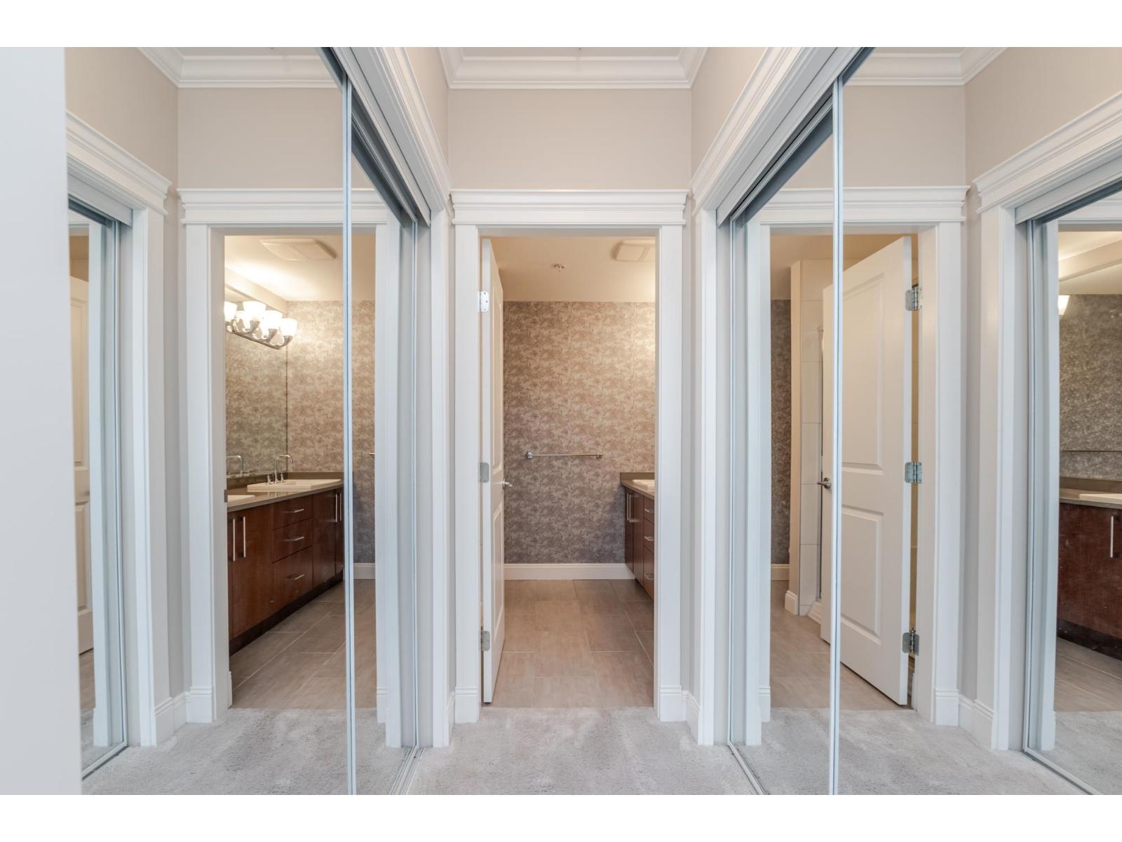 105 15336 17A AVENUE, Surrey