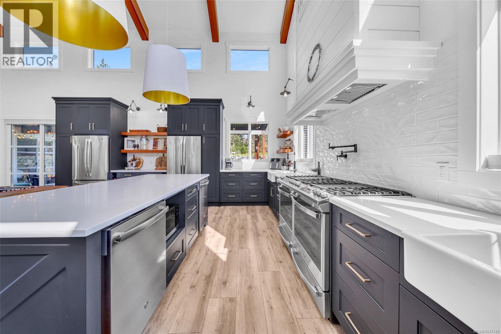 6345 Karen Pl, Port Alberni