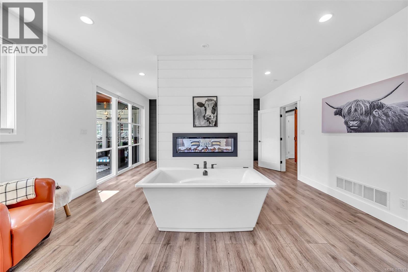 6345 Karen Pl, Port Alberni