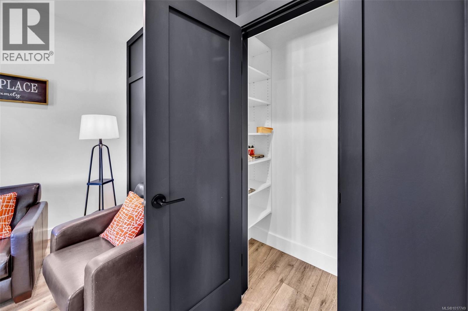 6345 Karen Pl, Port Alberni